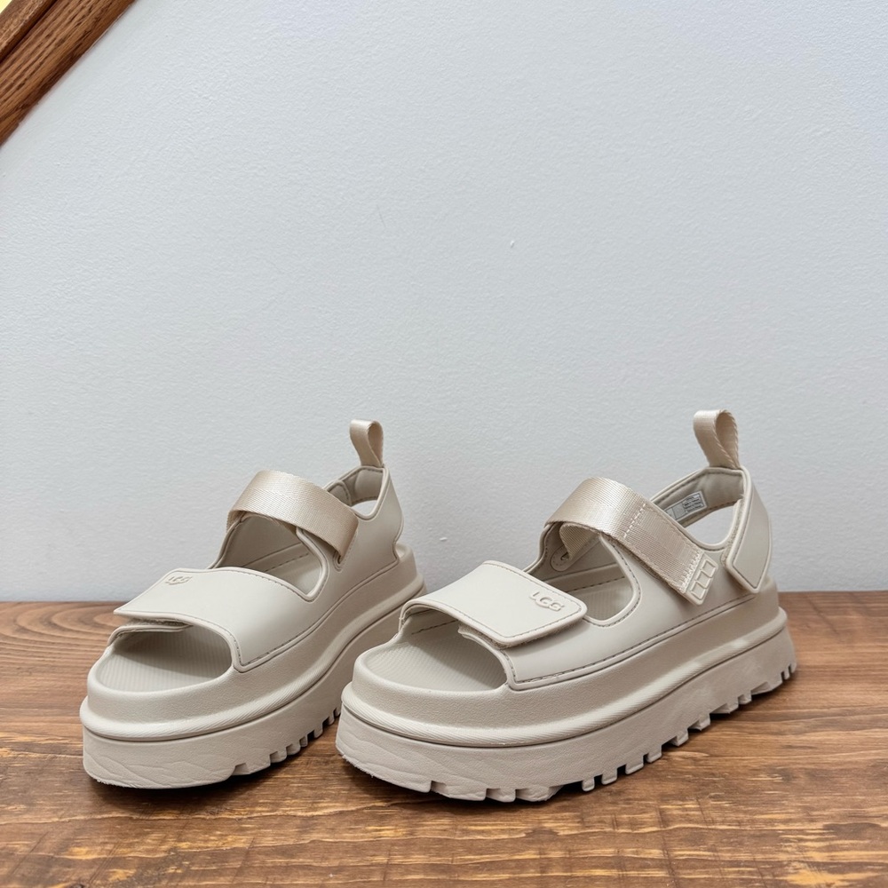 Ugg Goldenglow Sandal Women’s 7